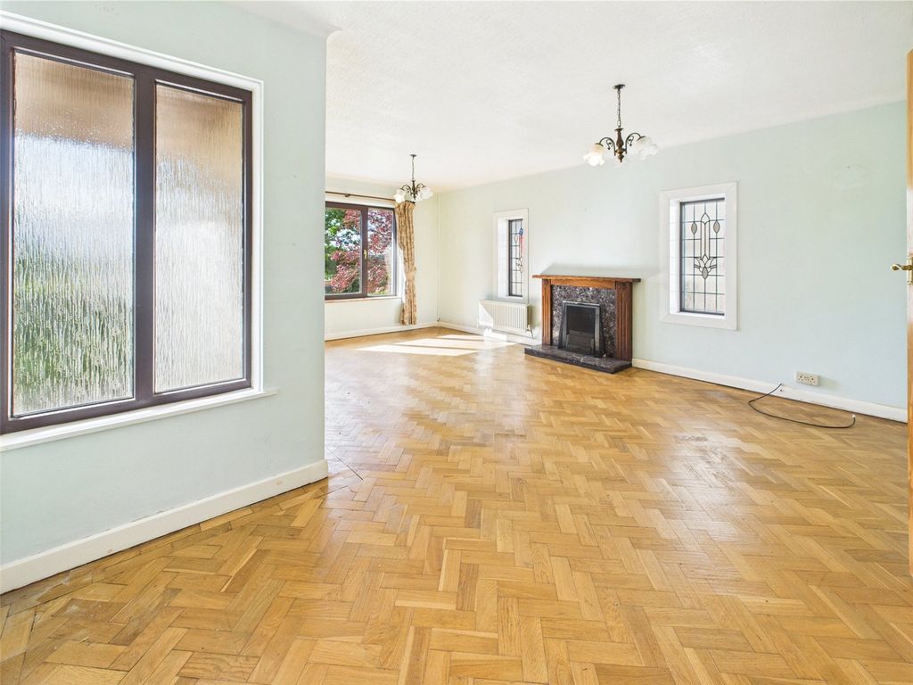 Property photo 3 of 18 Picture No. 08