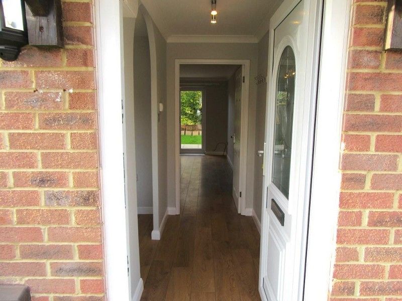 Property photo 3 of 16 Entrance