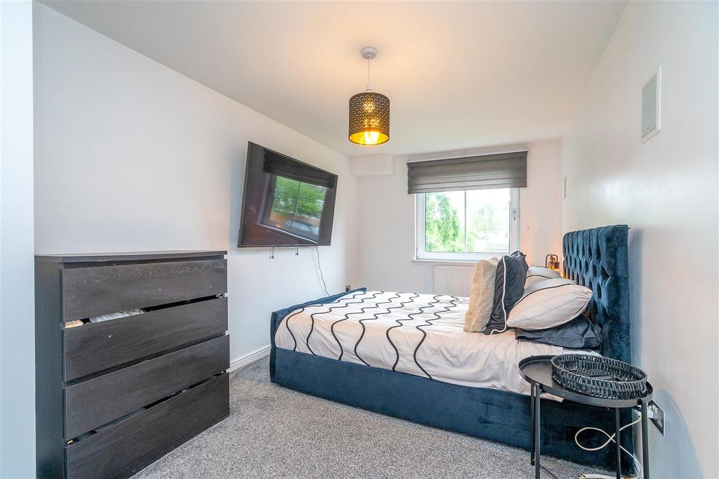 Additional image 11 of 2 bed flat for saleJardine Place, Bathgate EH48