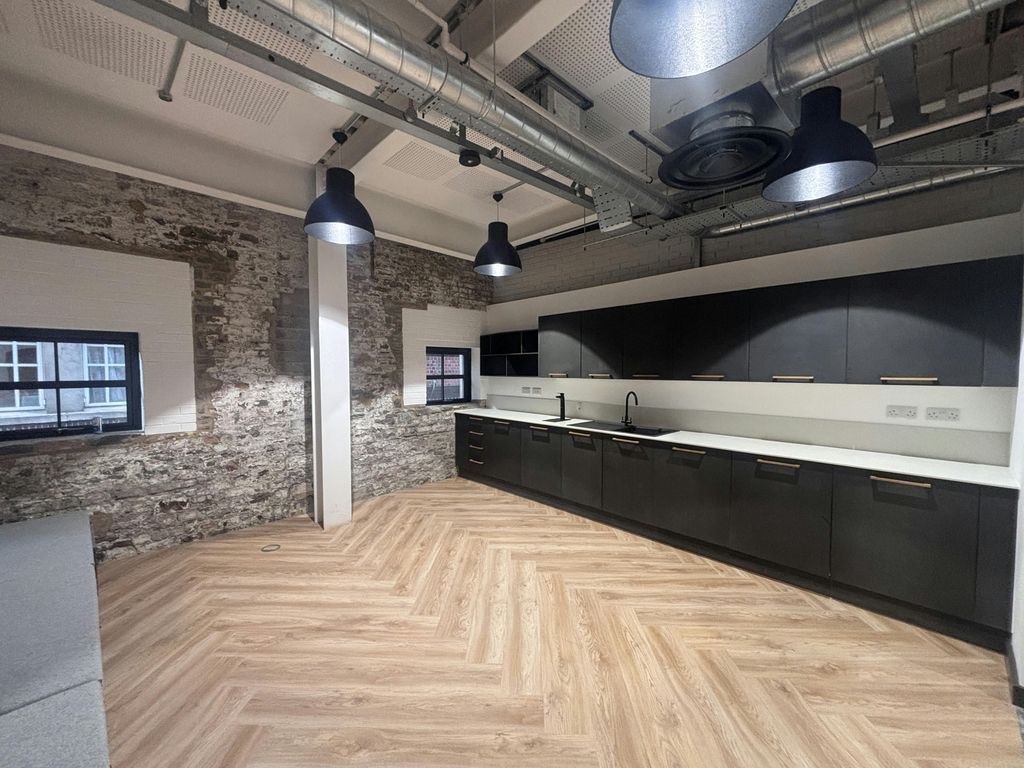 Property photo 3 of 7 20251105_112546915_Ios.Jpg