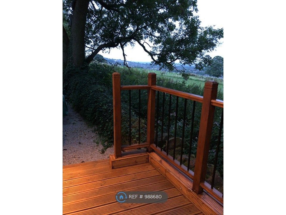 Property photo 2 of 32 Rear Decking Area