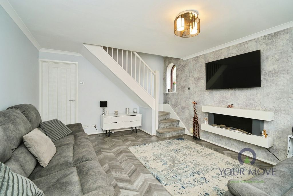 Property photo 2 of 11 Pbox-Img.Jpg