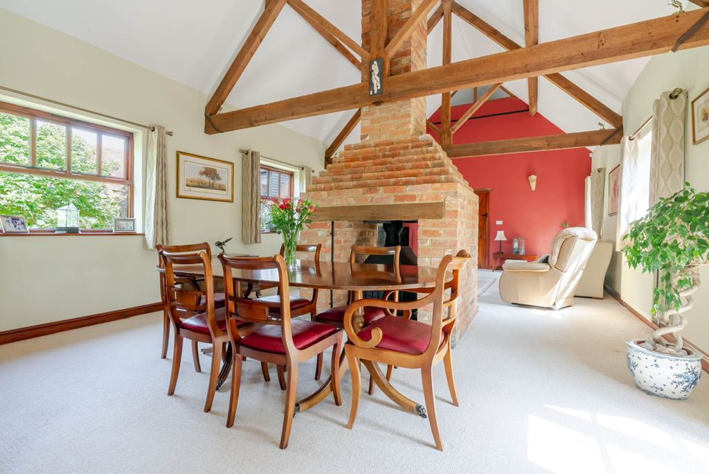 Property photo 2 of 57