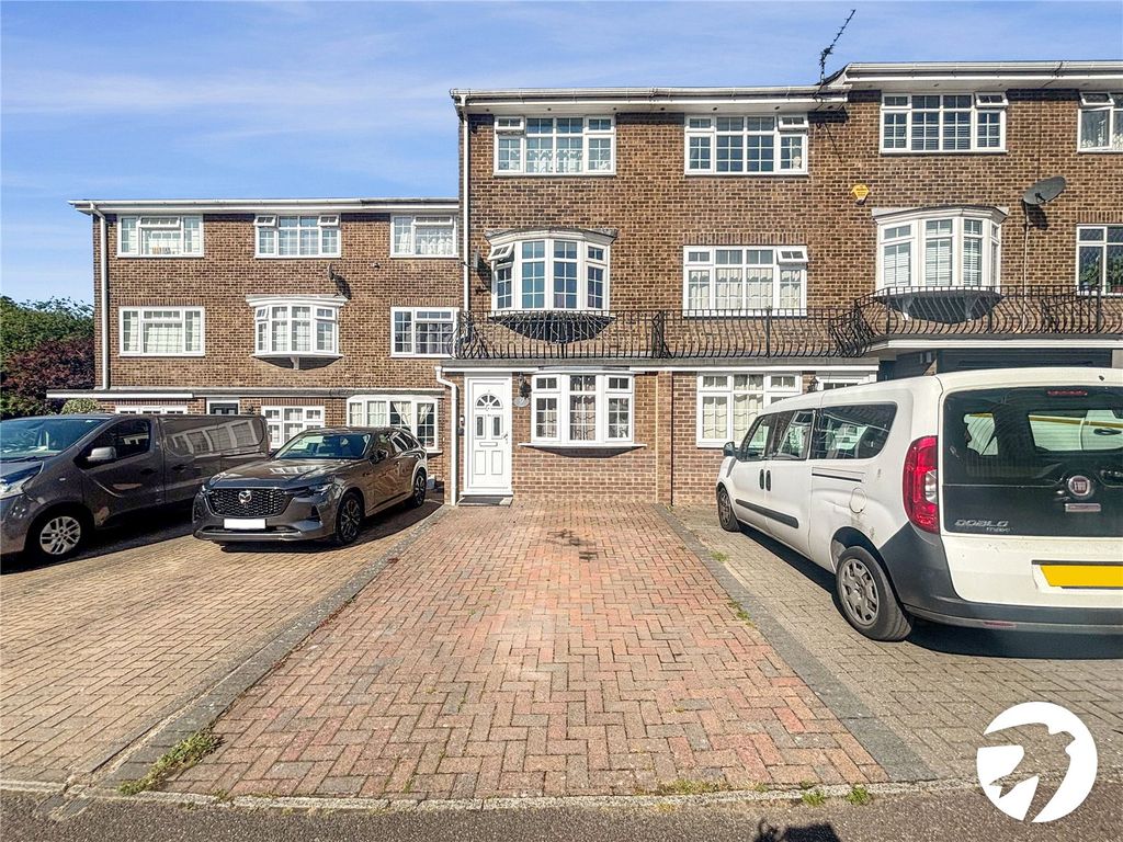 Property photo 3 of 11 Picture No. 13