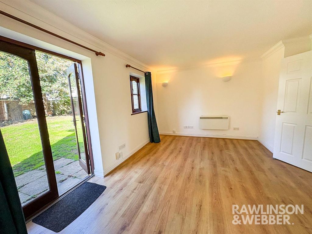 Property photo 3 of 11 Img-20251006-Wa0010.Jpg