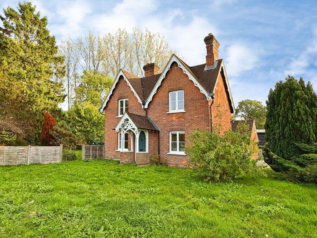 Property photo 1 of 21