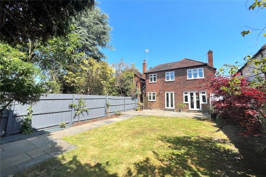 Property photo 2 of 19