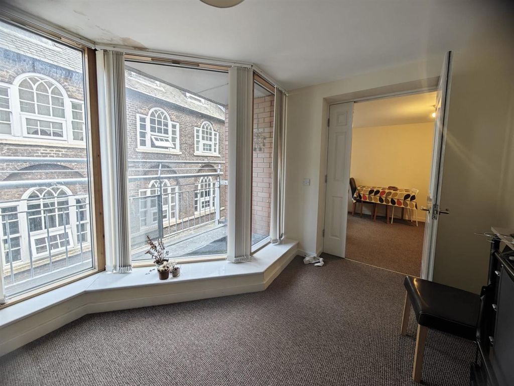 Property photo 2 of 9 50Dbce12-c23c-45B3-Ab68-Bb94c0014333.Jpeg