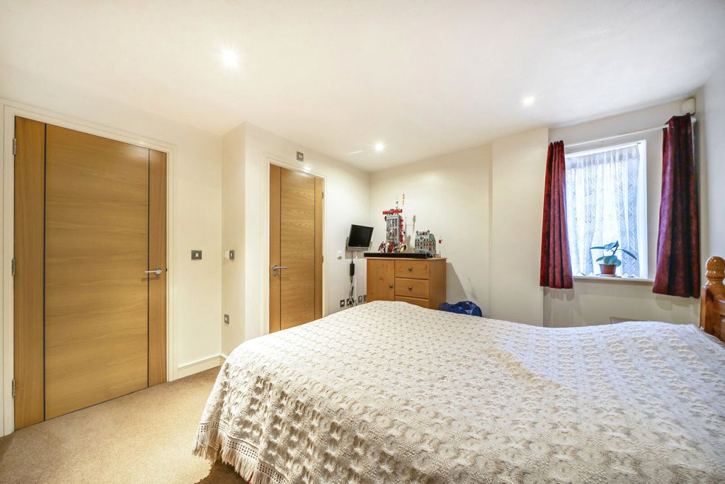 Property photo 3 of 9 Picture No. 05