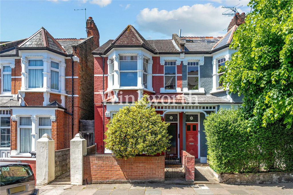 Property photo 1 of 16 Picture No. 32