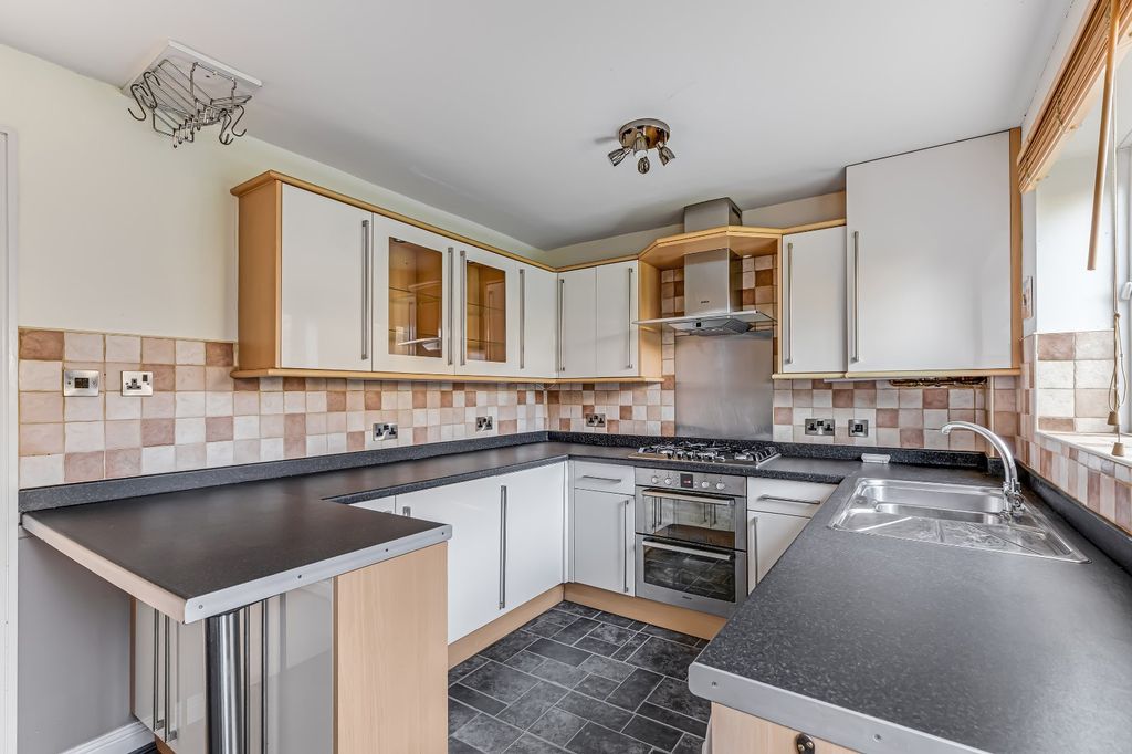 Property photo 3 of 19 Picture No. 05