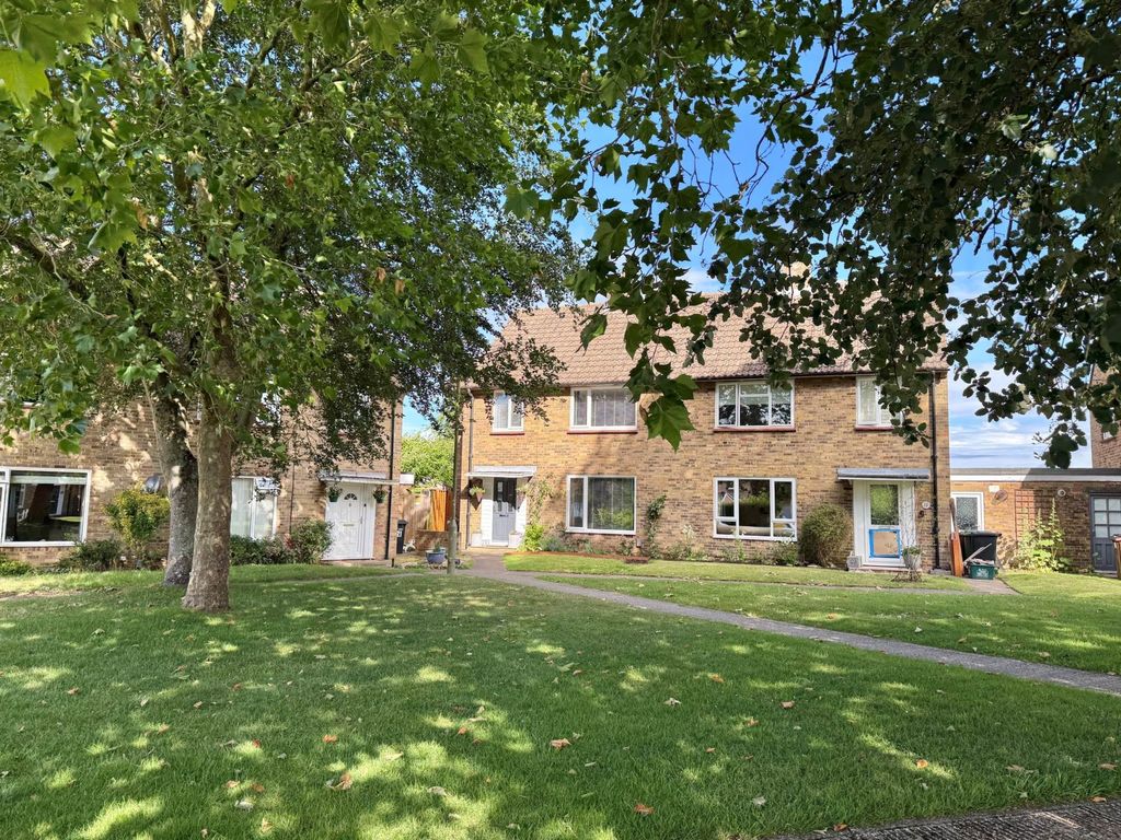 Property photo 3 of 17