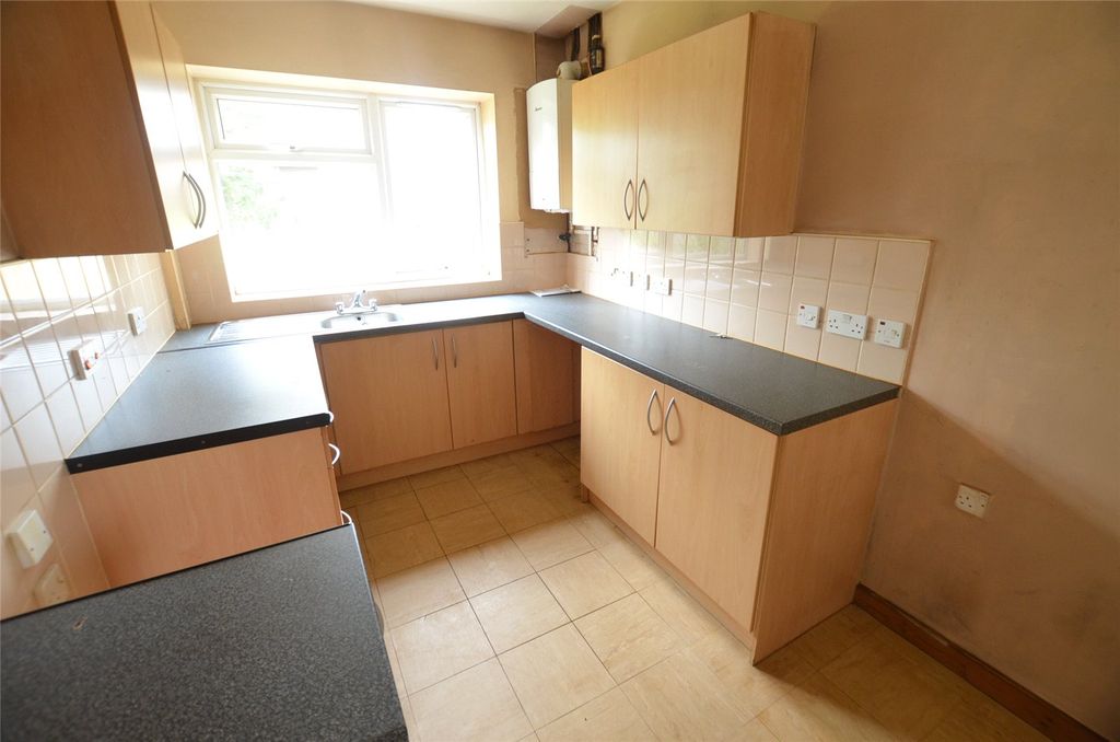 Property photo 3 of 6 Picture No. 07