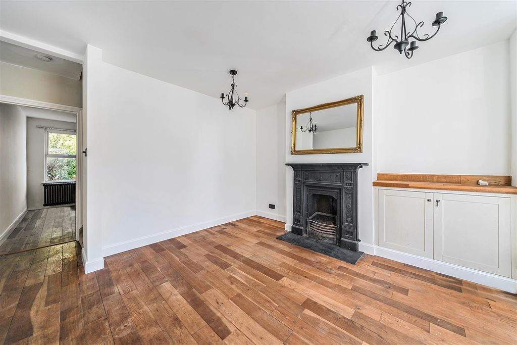 Property photo 2 of 17 1374267-3-690094723Cfe2-Arw.Jpg