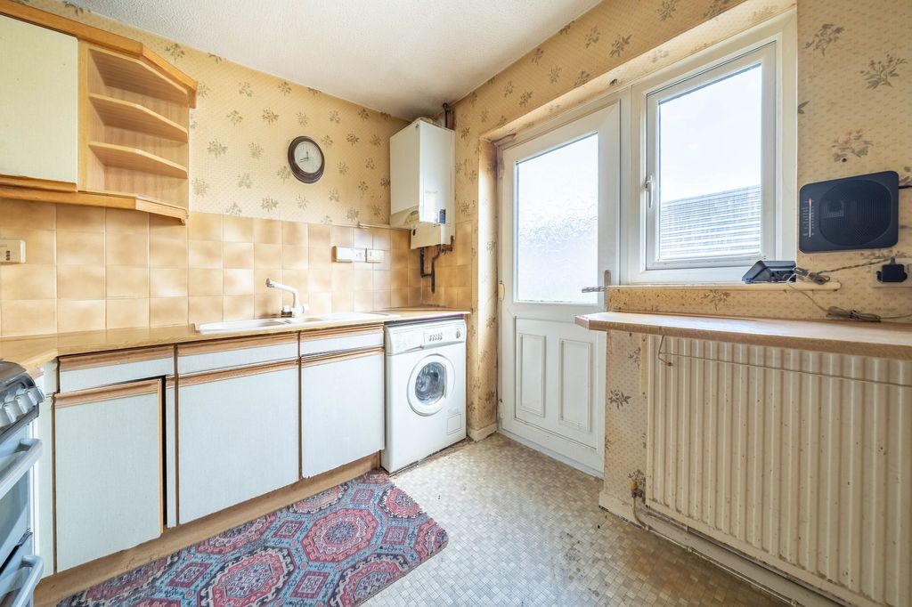 Property photo 3 of 22