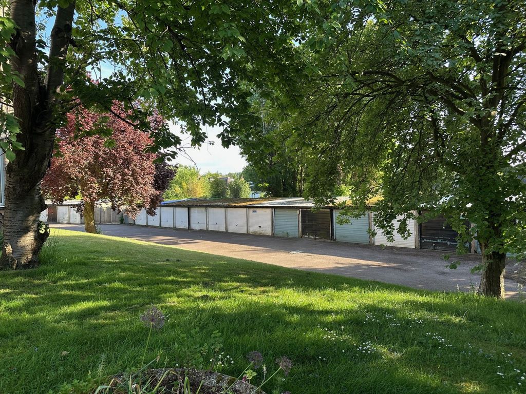 Property photo 3 of 3 Photo 1