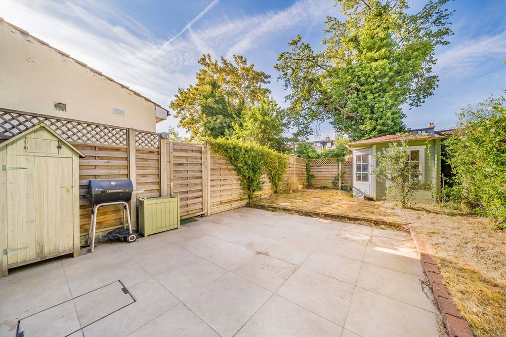 Property photo 3 of 9