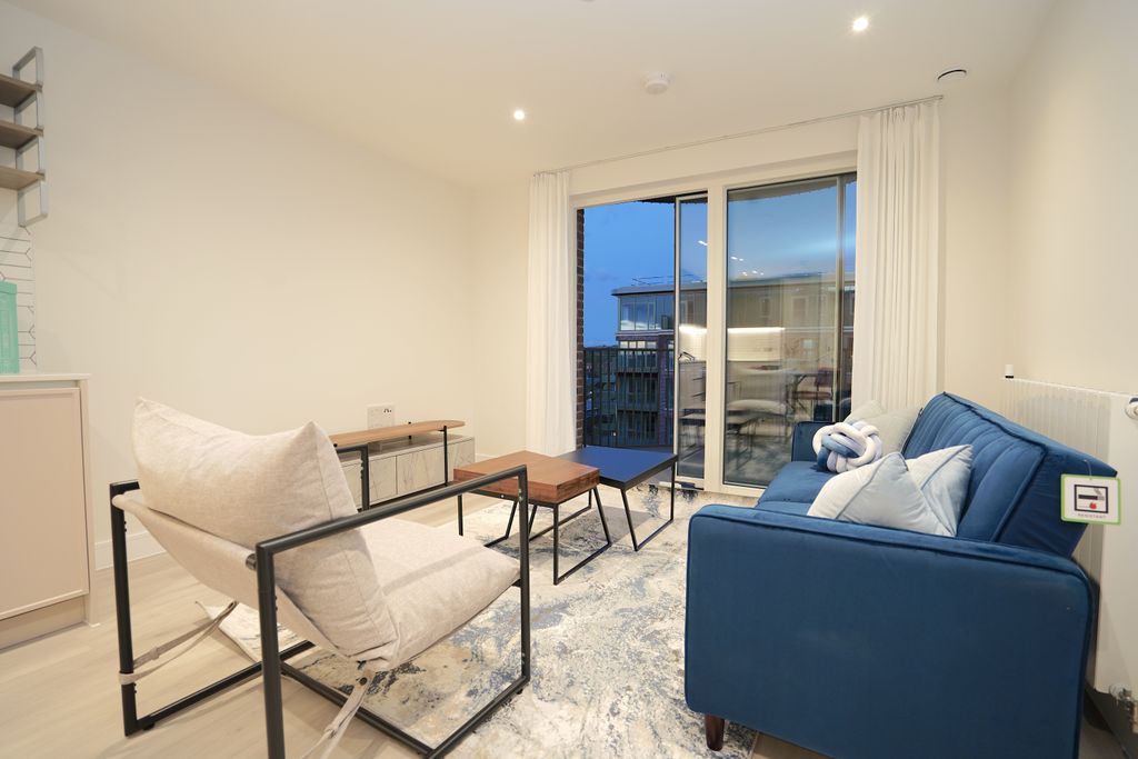 Property photo 3 of 16