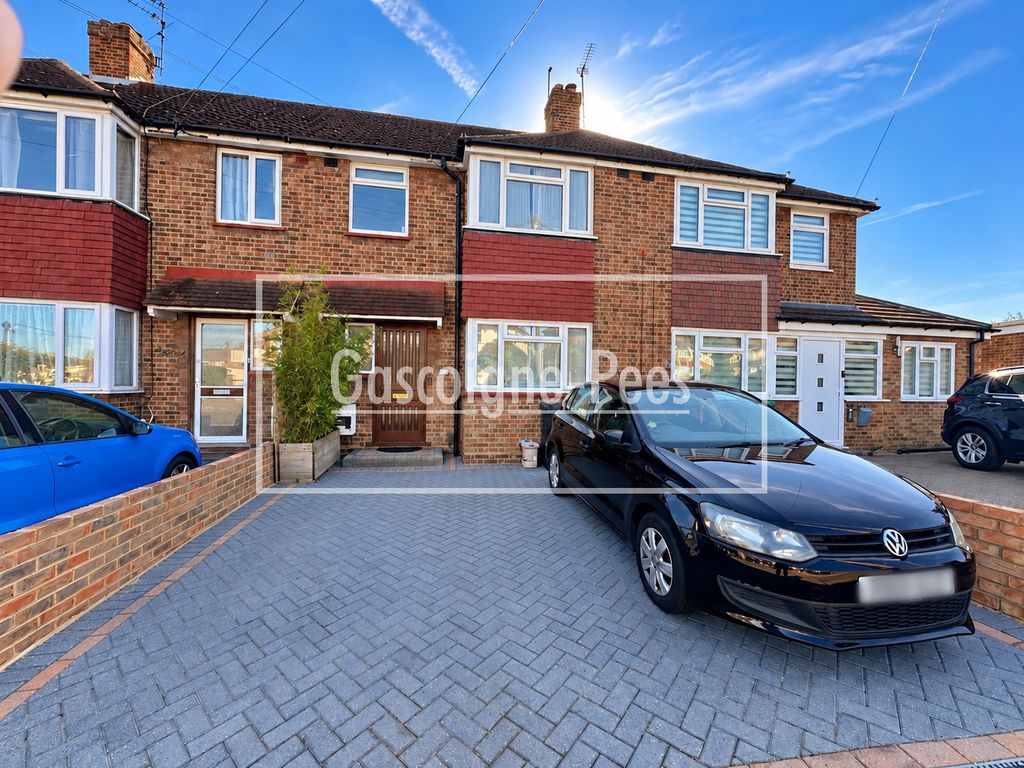 Property photo 1 of 17