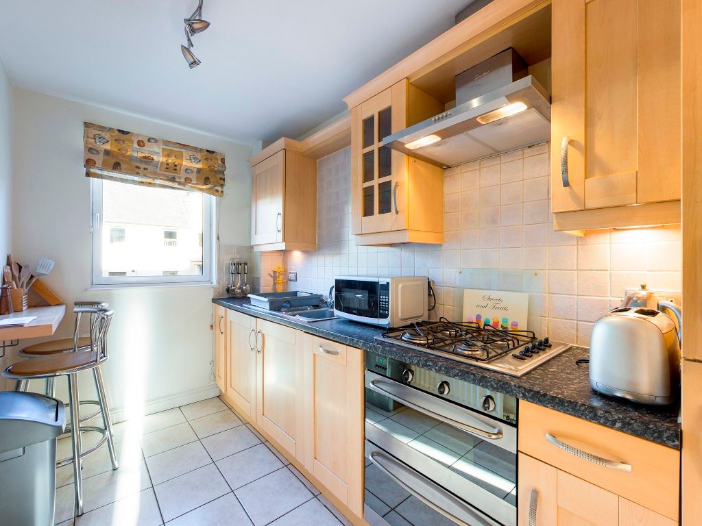 Property photo 2 of 6