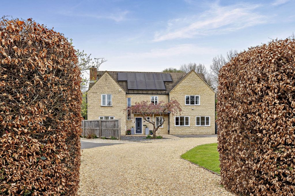 Property photo 1 of 21 Picture No. 29
