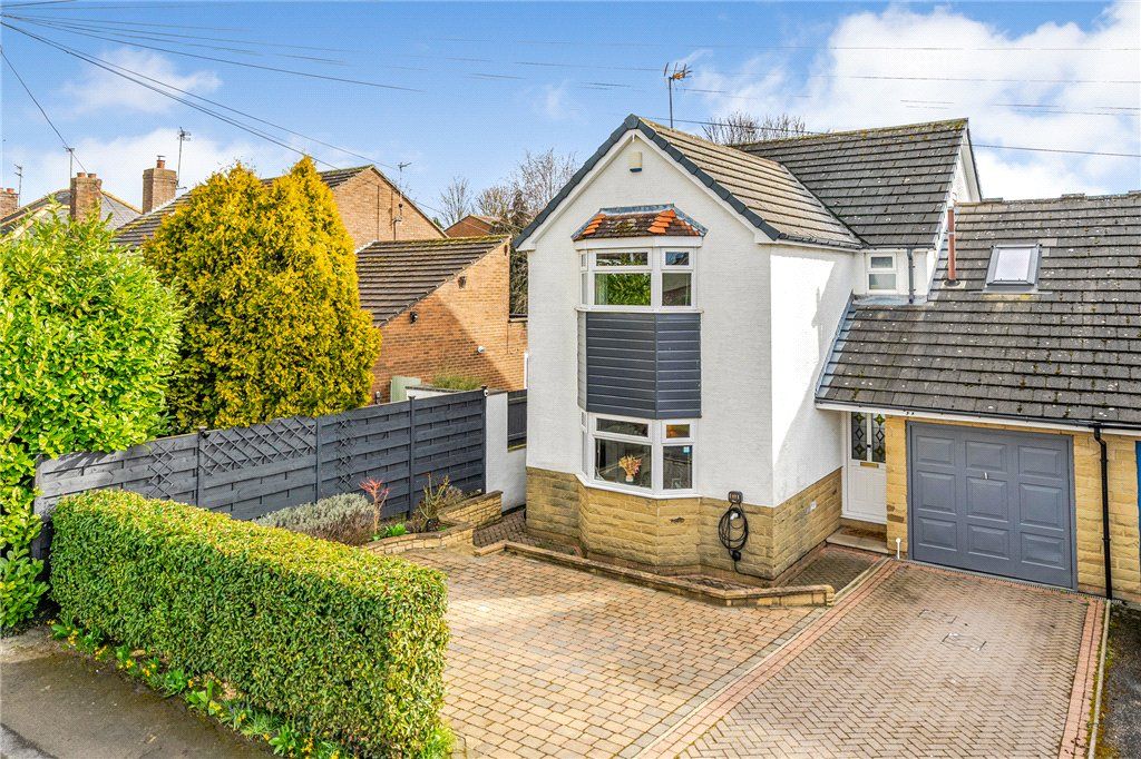 Property photo 1 of 19 Stutton Road