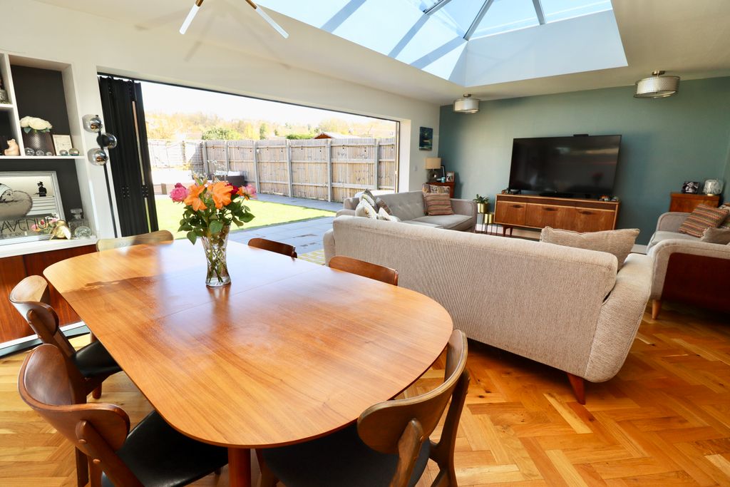 Property photo 3 of 24 Img_1319