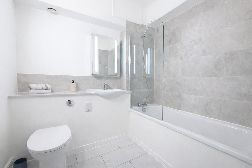 Property photo 2 of 12 Modern Minimalist Bathroom Design