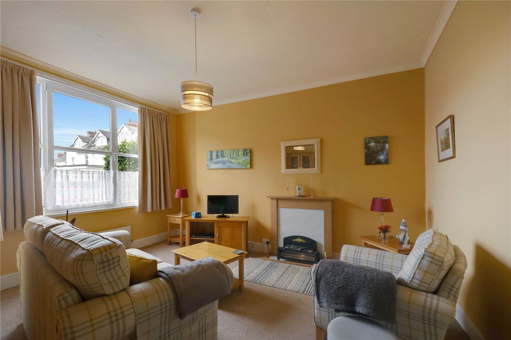 Property photo 3 of 15 Picture No. 60