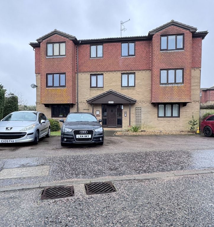 Property photo 1 of 4