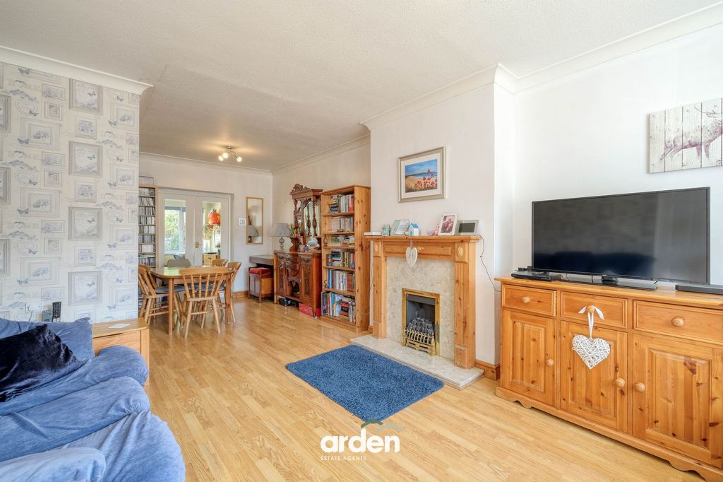 Property photo 3 of 15