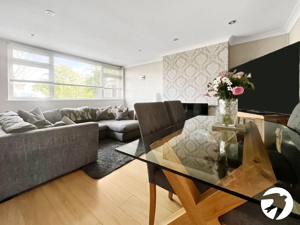 Property photo 2 of 11 Picture No. 07