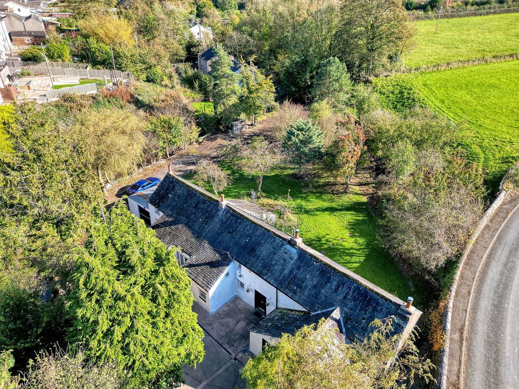 Property photo 1 of 35