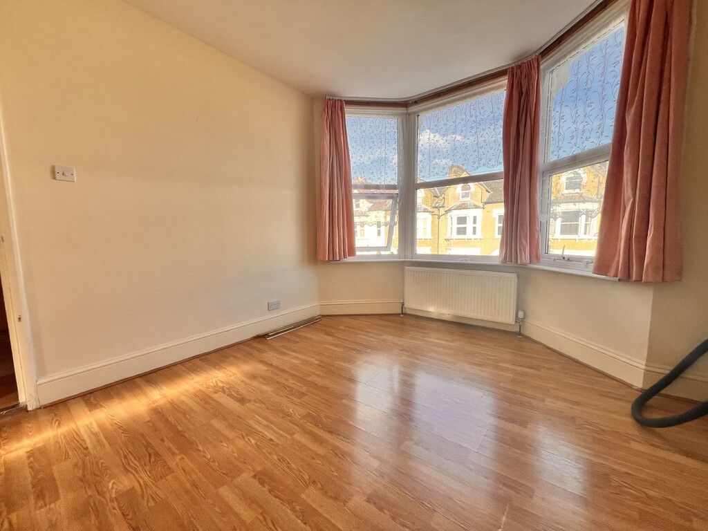 Property photo 2 of 6 Img_8449.Jpg