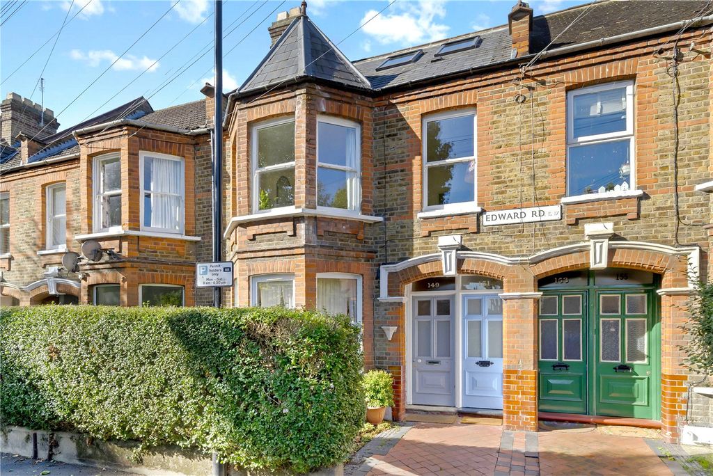 Property photo 3 of 24 Picture No. 23