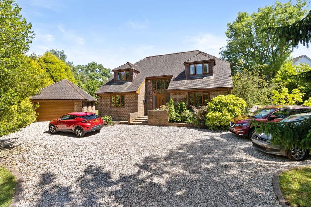 Property photo 1 of 30