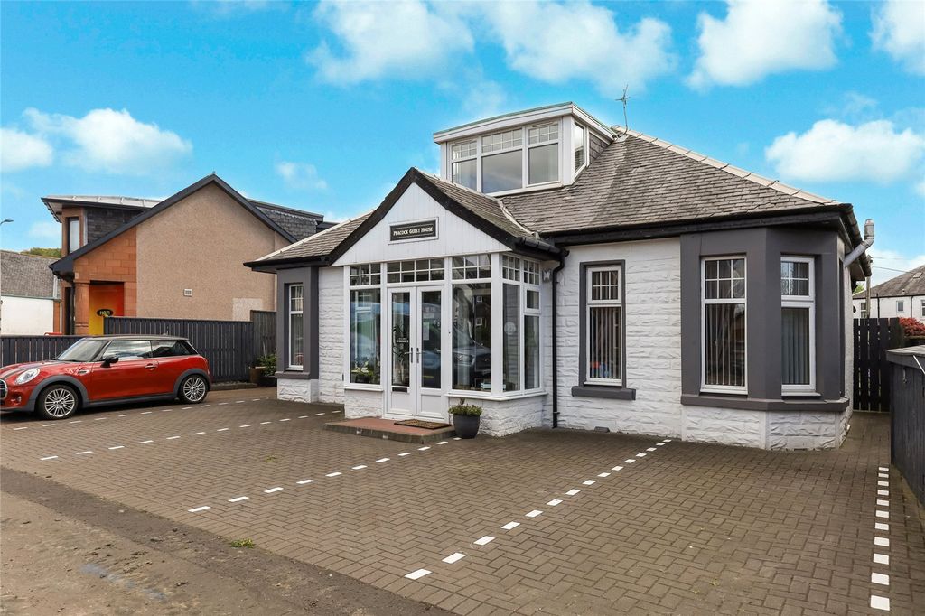 Property photo 1 of 20 External