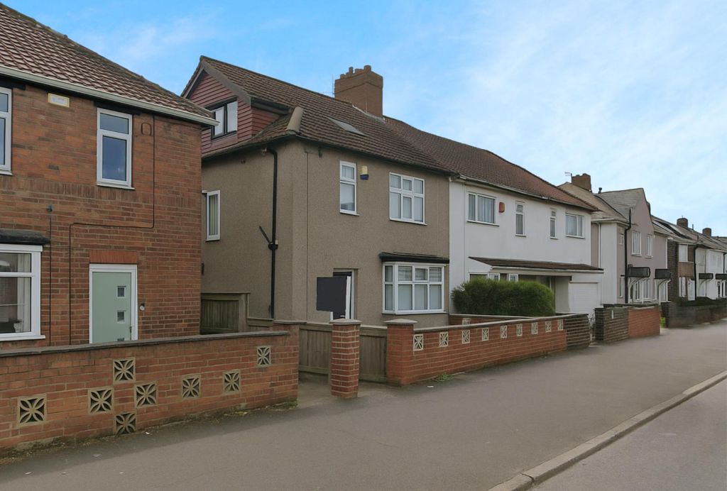 Property photo 1 of 25