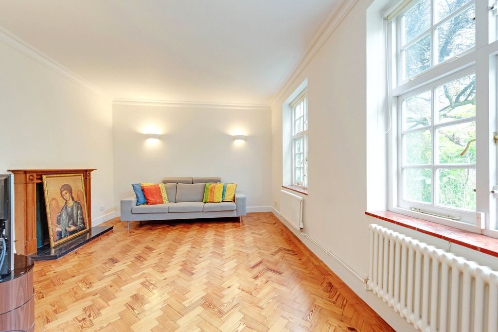 Property photo 2 of 11 Picture No. 01
