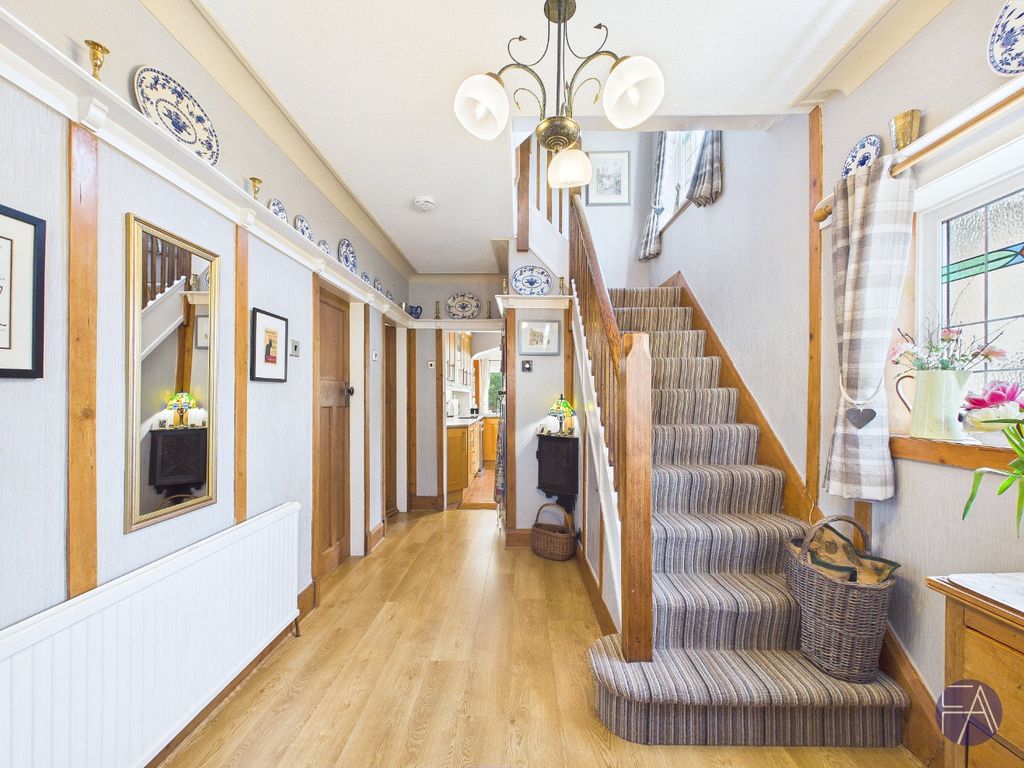 Property photo 2 of 27 4992021