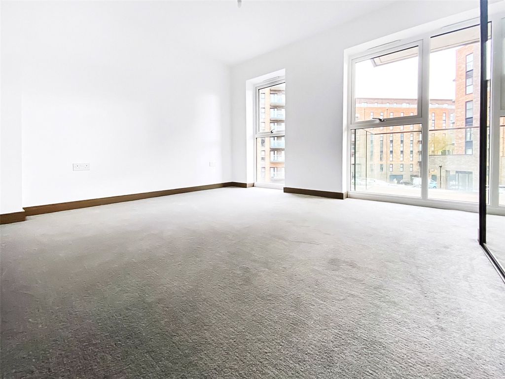 Property photo 2 of 7 Picture No. 05