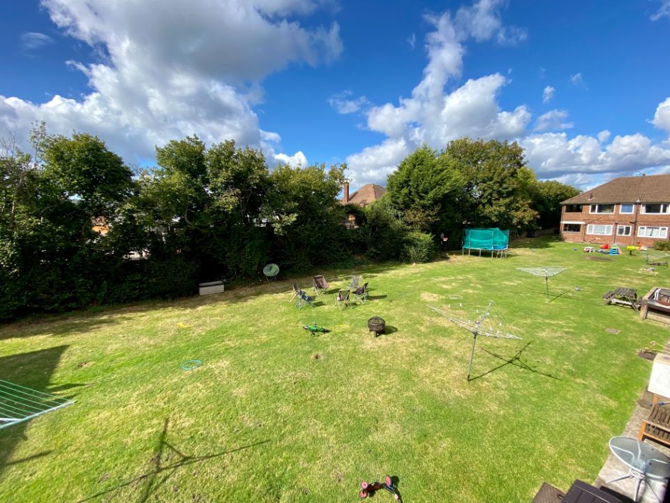 Property photo 2 of 11 11