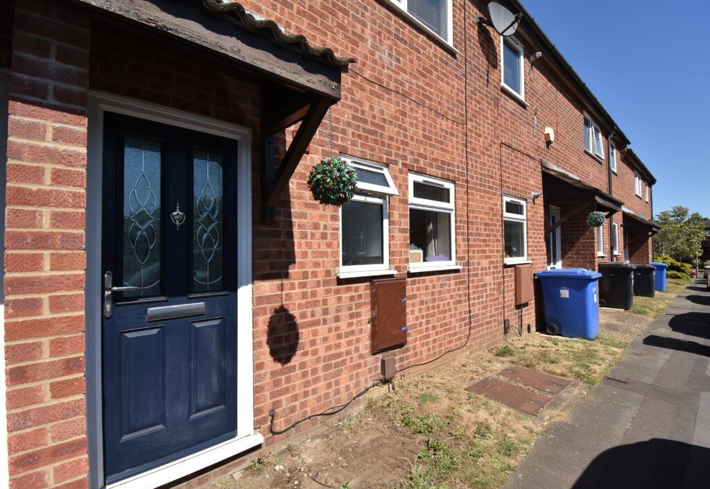 Property photo 2 of 22