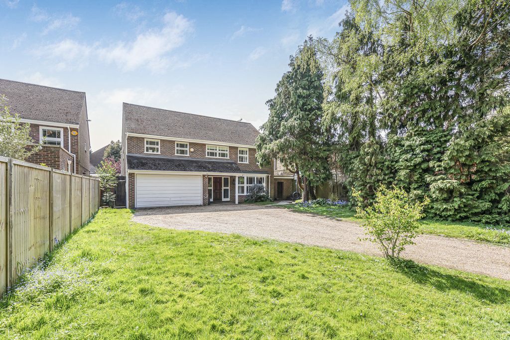 Property photo 1 of 17