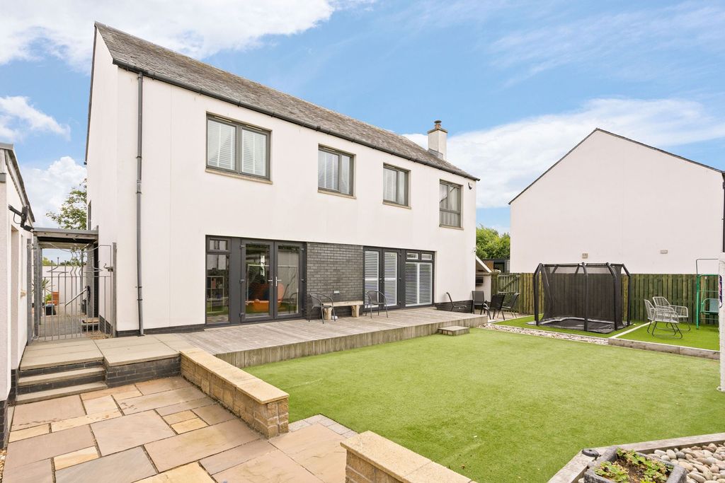Property photo 1 of 37 58