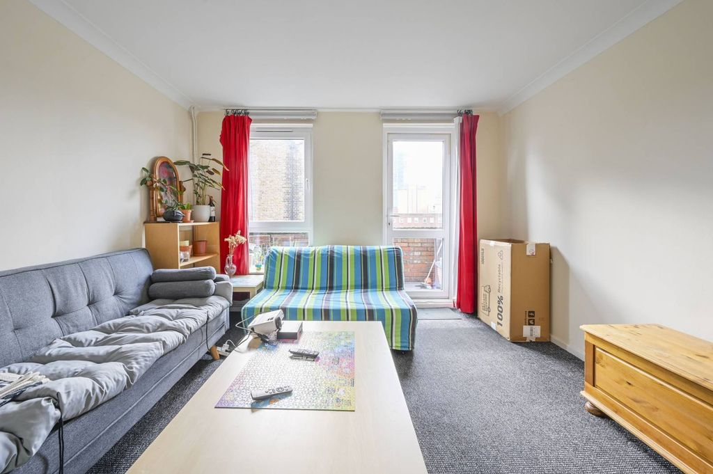 Property photo 2 of 7