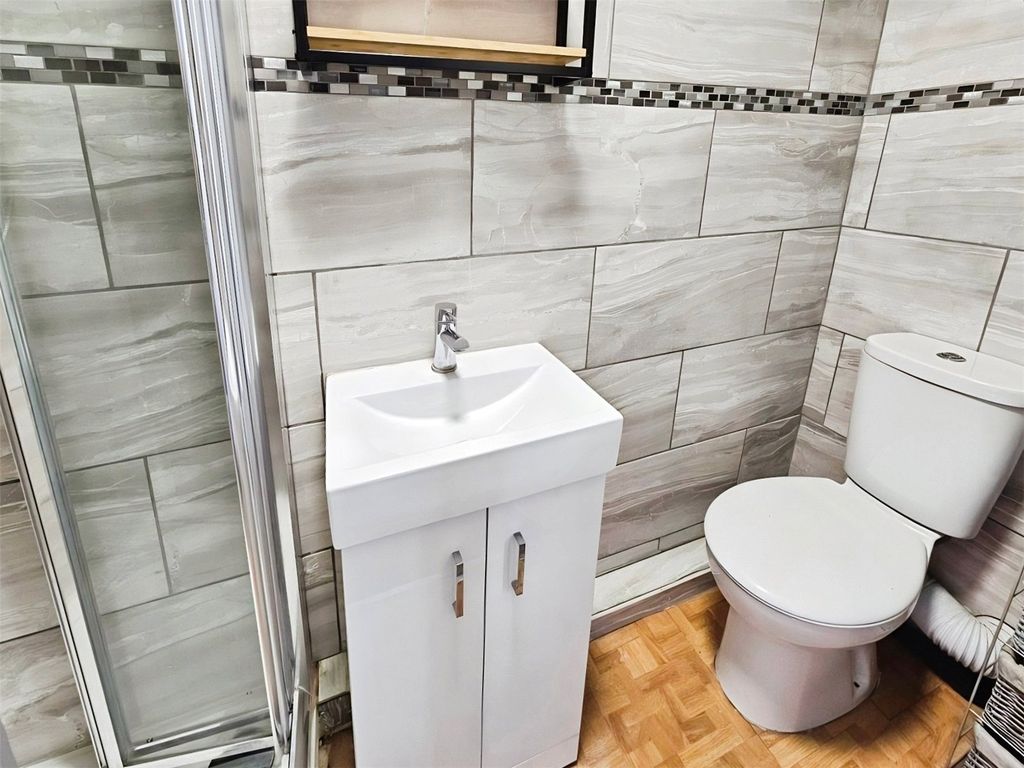 Property photo 3 of 3 Picture No. 02