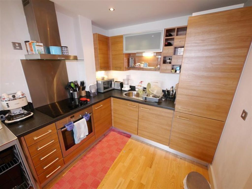 Property photo 3 of 6