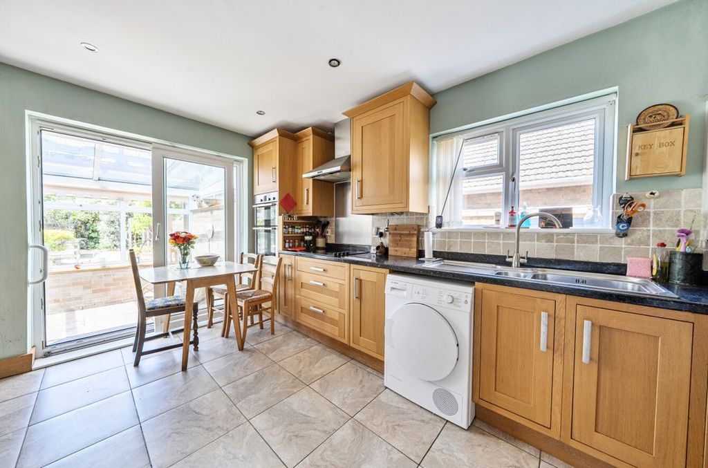 Property photo 2 of 11 1466453126A296Aee35Abf