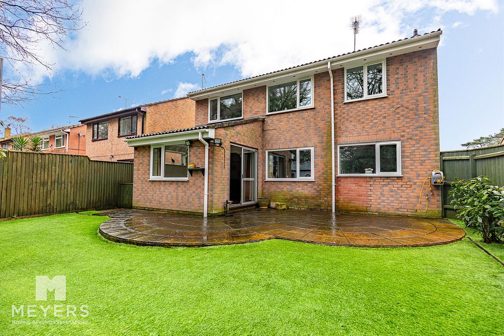 Property photo 3 of 15